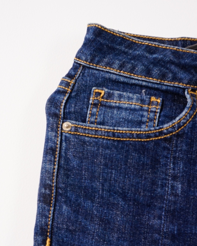 Z1975 - ZARA-CROPPED JEANS