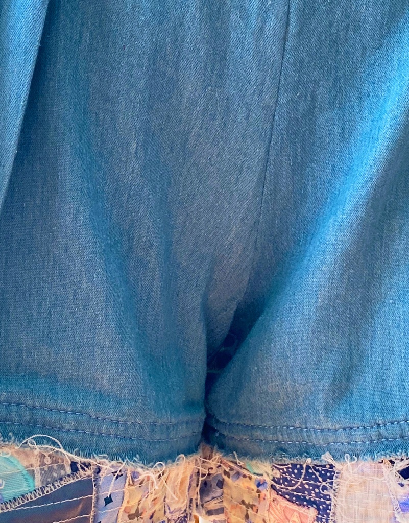 KHAAR.WORLD-DESINO SHORTS