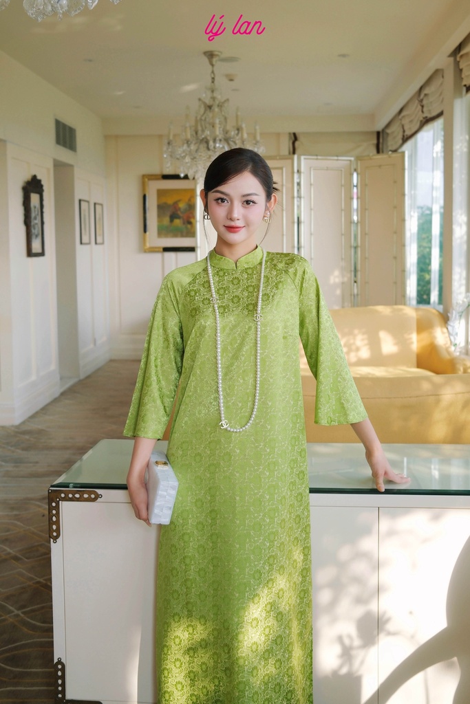 LÝ LAN-ÁO DÀI HOÀNG MAI (L)