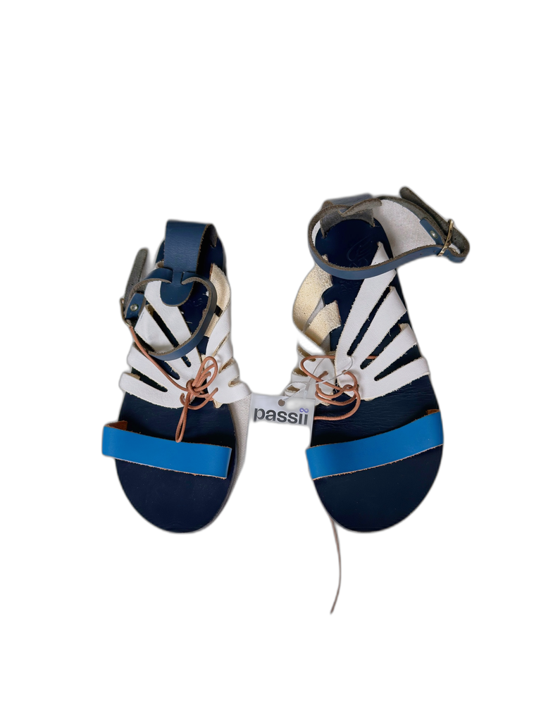 ASSORTED BRAND-FLAT SANDALS