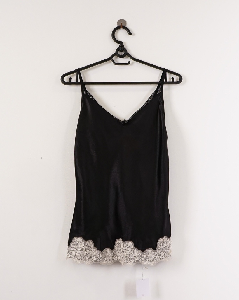 UNKNOWN-ÁO_KHÔNG_TAY (ÁO SÁT NÁCH/ÁO ỐNG)