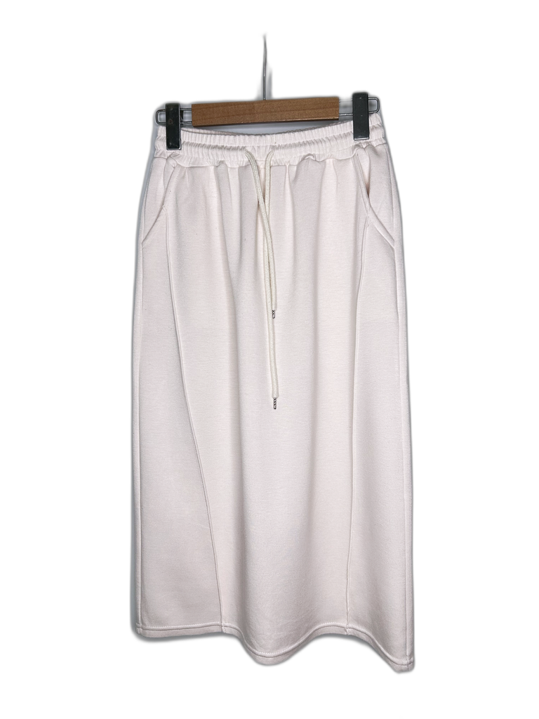 UNKNOWN-MIDI SKIRT