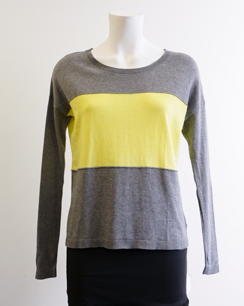 GAP-LONG_SLEEVES TOP