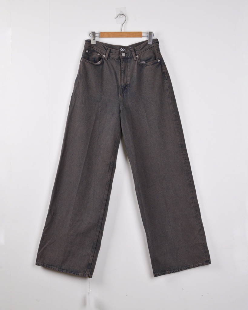 COS-WIDE LEG JEANS