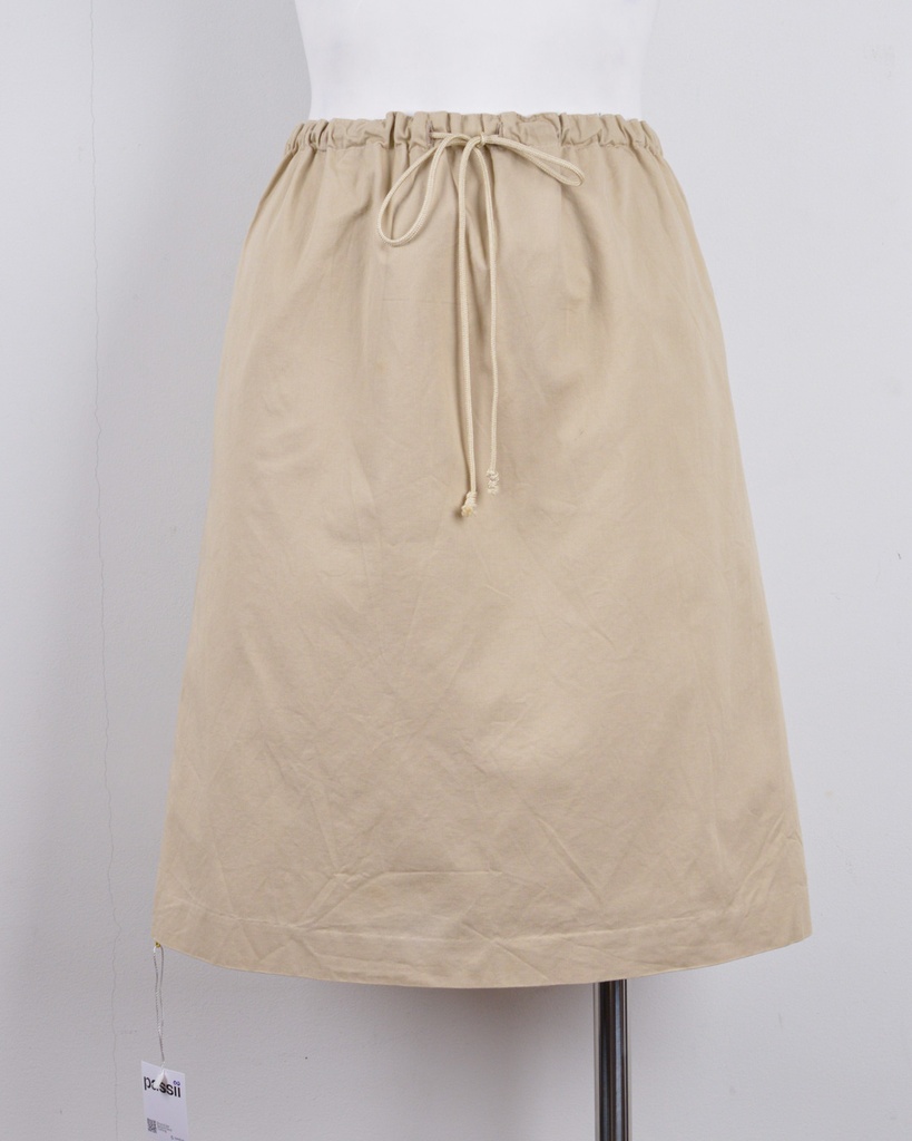 UNKNOWN-MIDI SKIRT