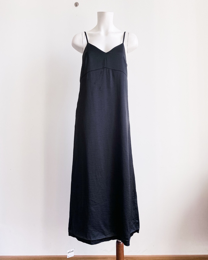 UNKNOWN-SLIPDRESS