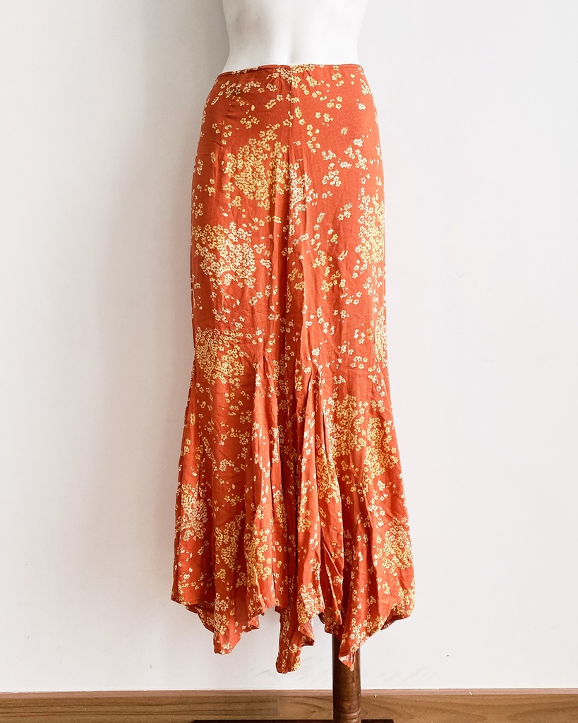 UNKNOWN-CHÂN VÁY MAXI