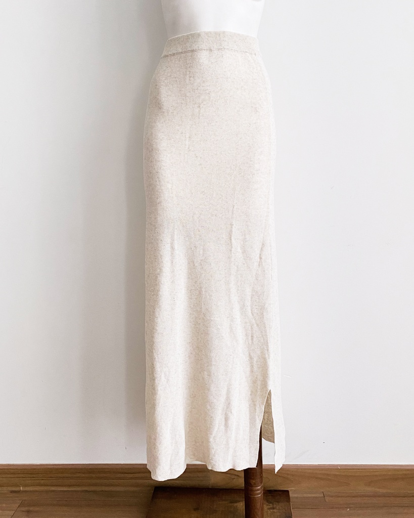 UNKNOWN-CHÂN VÁY MAXI