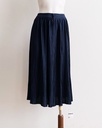 UNKNOWN-MIDI SKIRT
